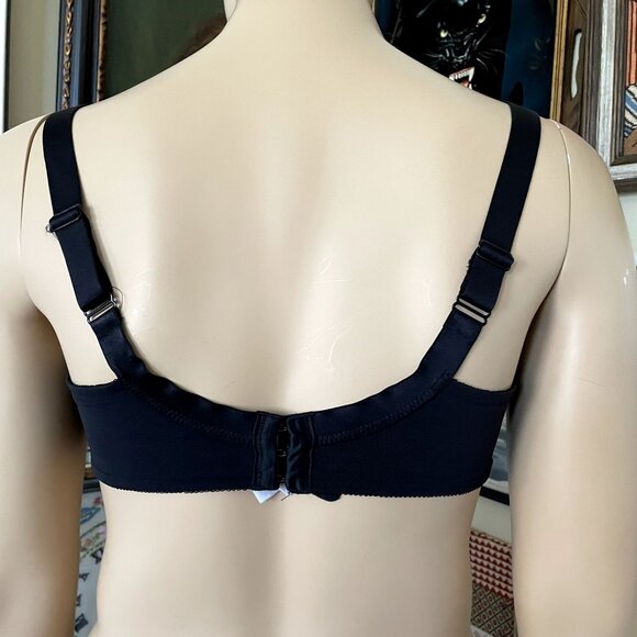 Vintage Wacoal Black and White Lace Pretty & Polished Unlined Underwire Bra 42DD - Picture 2 of 3